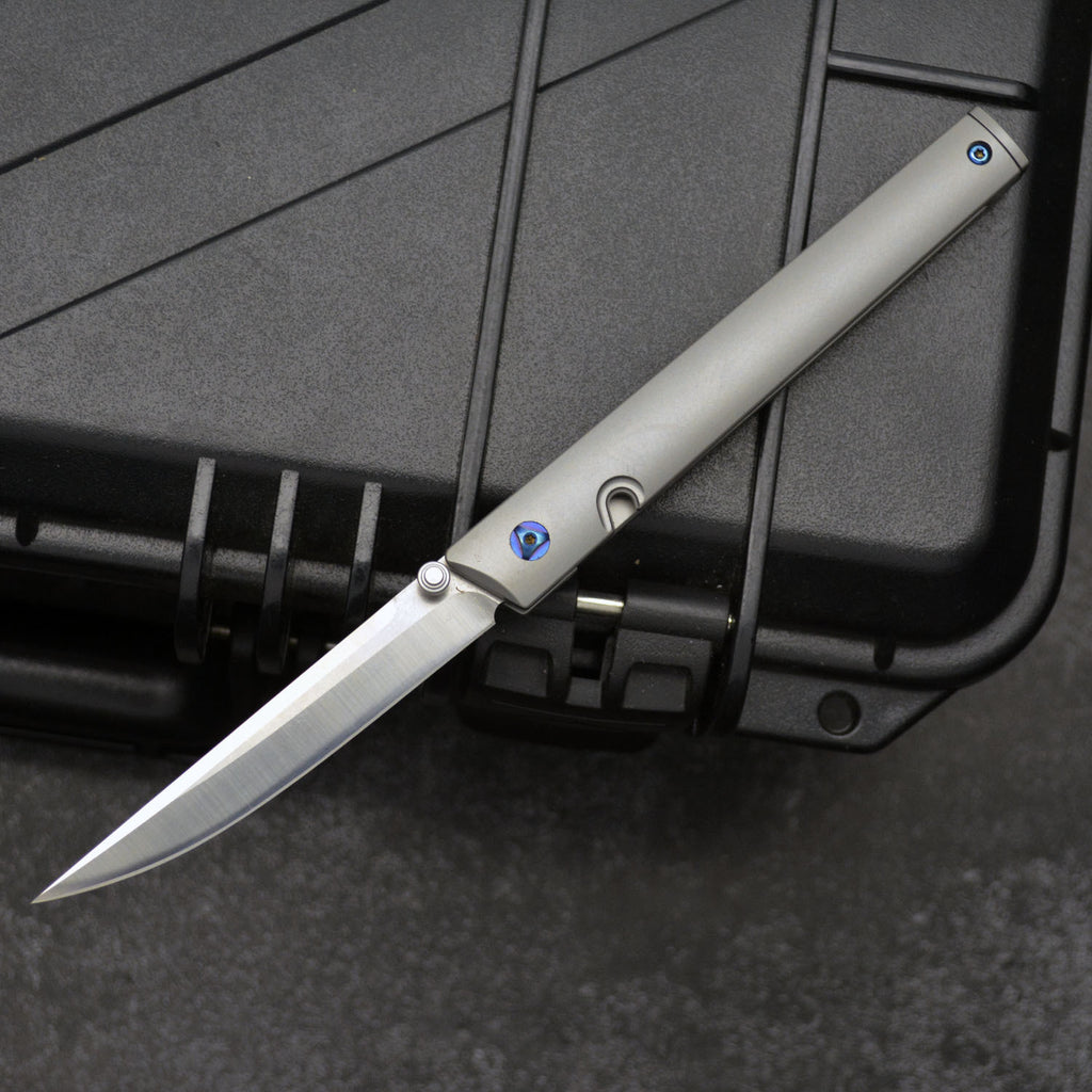 Titanium Alloy A Folding Knife D2 Steel High Hardness
